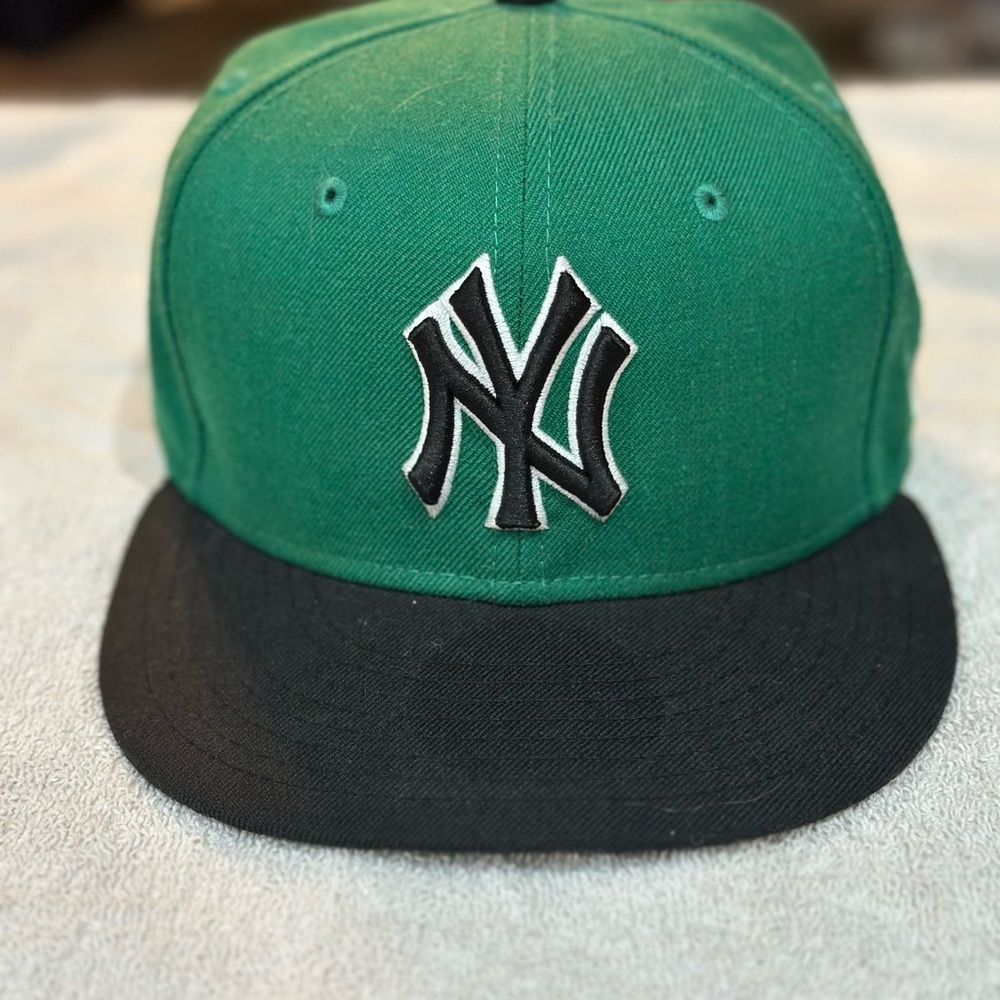 New Era Green 59FIFTY New York Yankees Baseball Hat